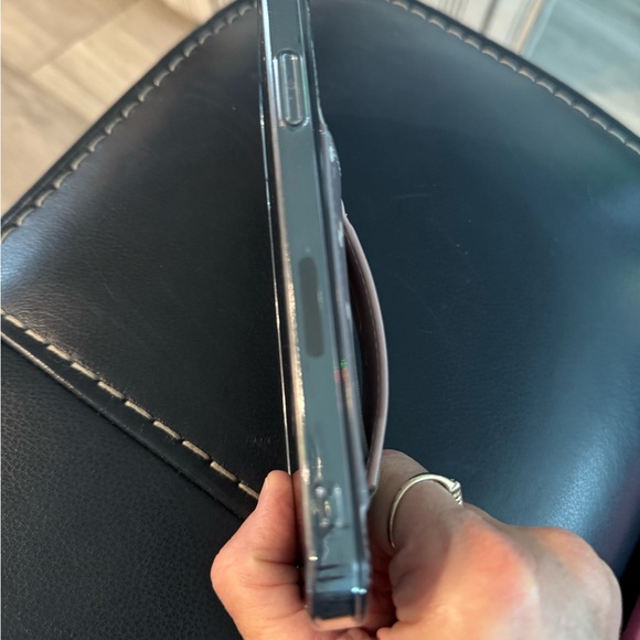 Like New Walli Case for a Apple Pro Max 12. - Picture 4 of 7